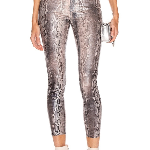 💎L'agence Margot Foiled Python Skinny - Picture 2 of 8